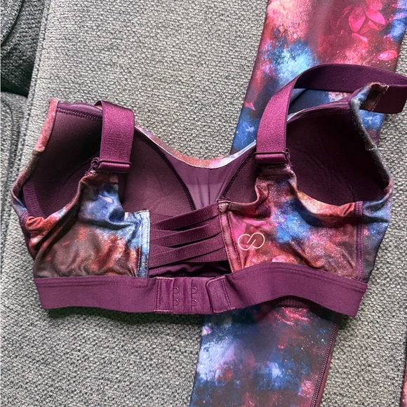 Workout Set - Picture 4 of 10